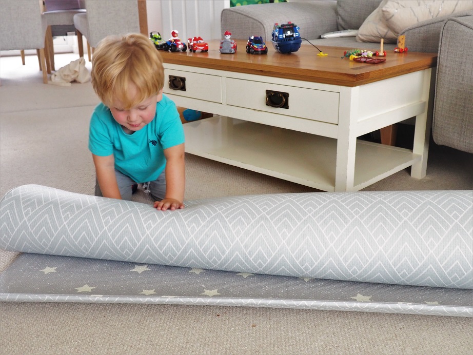 Totter + Tumble Playmat, Back to School Giveaway, Totter + Tumble, Win, Luxury Playmats, the Frenchie Mummy, Review
