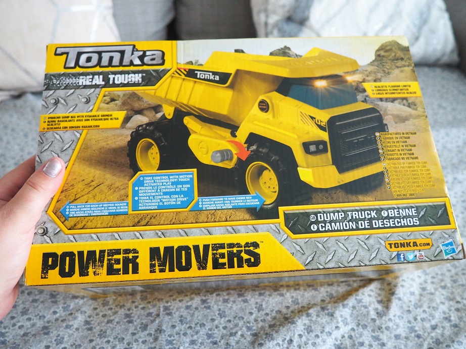 Tonka Power Mover Dump Truck, Tonka Power Movers, Toys Review, Motion Drive Technology, Review, the Frenchie Mummy