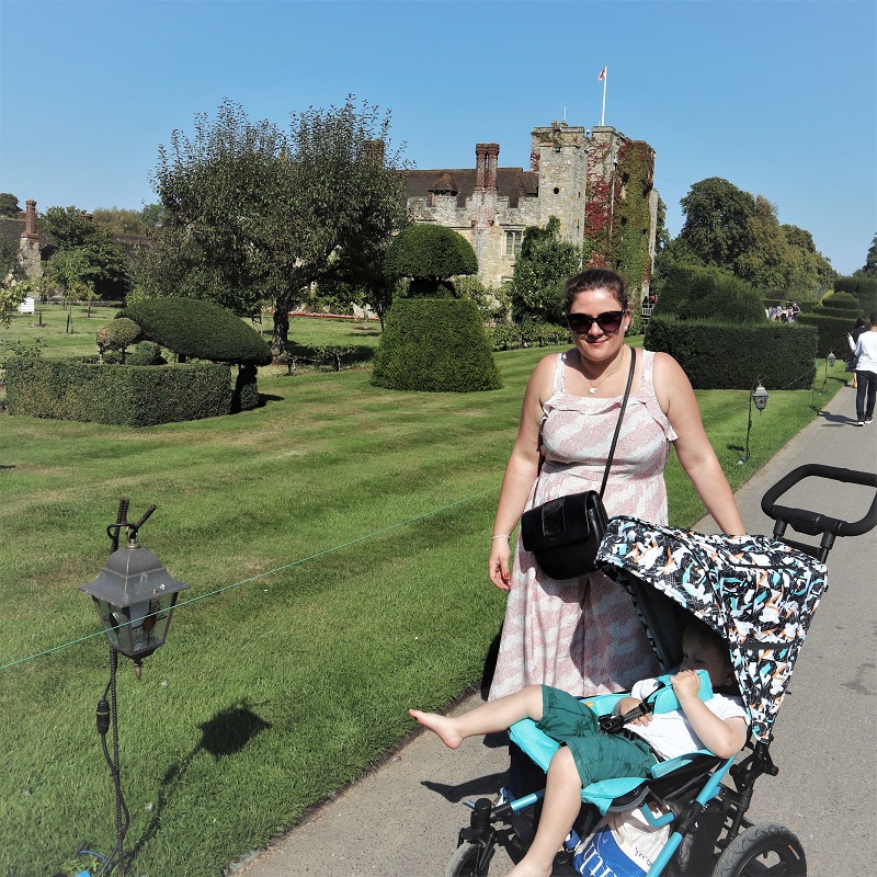 August 2019, Monthly Highlights, Hever Gardens & Castle, Days Out with Kids, the Frenchie Mummy