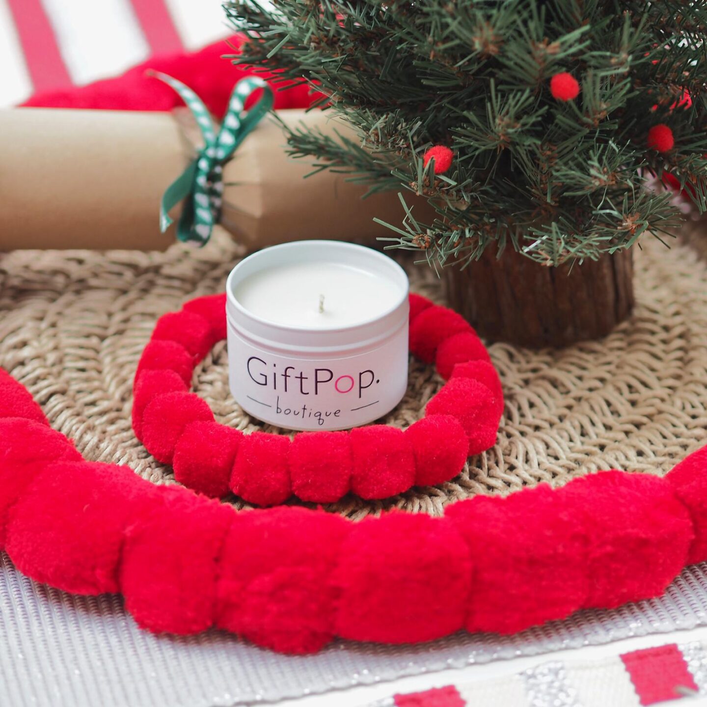 Gift Pop Christmas Home Bundle, Gift Pop, Christmas table decorations, Homeware, Pom pom Mat, Table mat, Win, Christmas Giveaway, The Frenchie Mummy