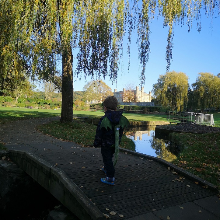 Leeds Castle, Autumnal Walk, Visit Kent, Family Day Out, Maidstone, Historic Place, Things to Do in Kent, The Frenchie Mummy