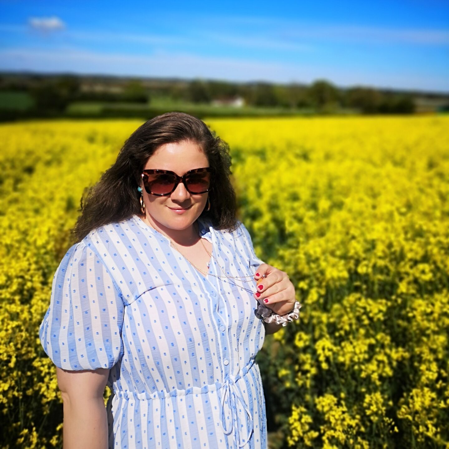 May 2021, Monthly Highlights, Life in Kent, Kent Villages, Family Walk, The Frenchie Mummy, Family Days Out, Kent Villages, Rapeseed Field