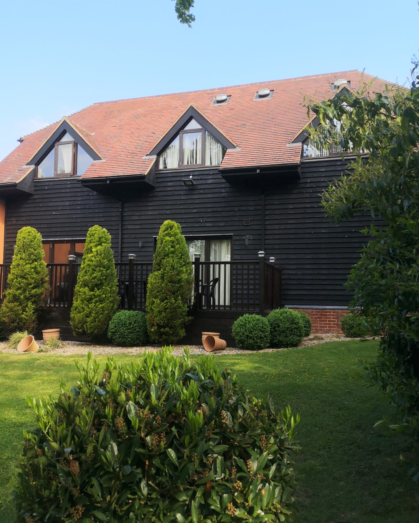 Honeywood Lodge, Bloom Stays, Kent Holiday, Holiday Homes, Cottages In Kent, Kent Life, Staycations, Holiday Accommodation Agency, Visit Kent, Canterbury, the Frenchie Mummy