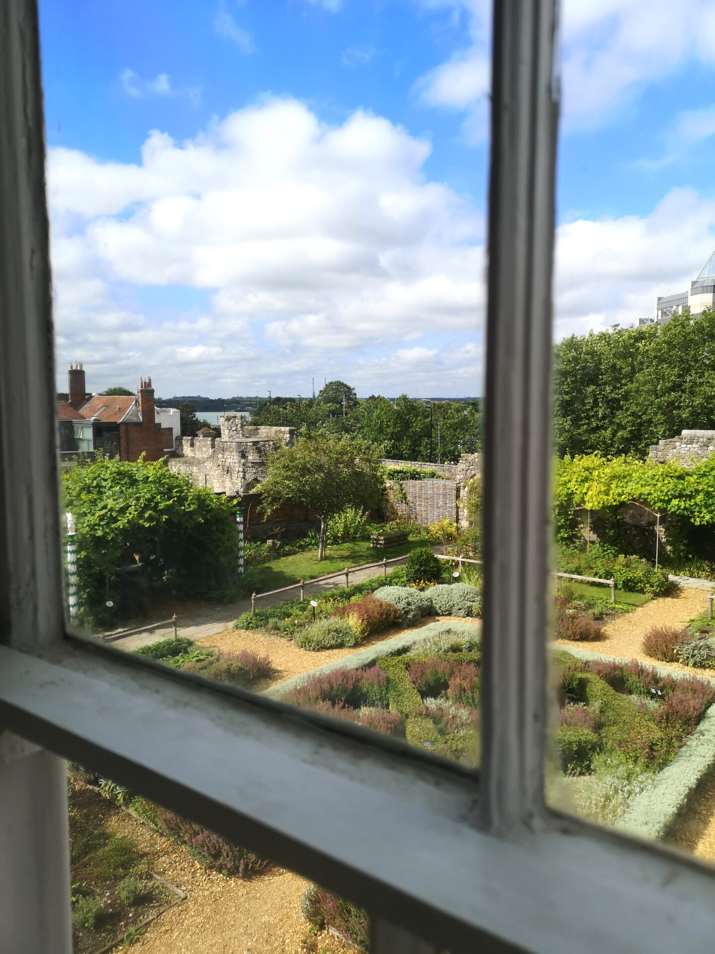 Visit Southampton, #oursouthampton, #visitsouthampton, Southampton, Hampshire, Family Holiday, Day Out, Mini Break, South Coast, British Holiday, the Frenchie Mummy, City Review, Family Friendly, The Old Town, Tudor House & Garden