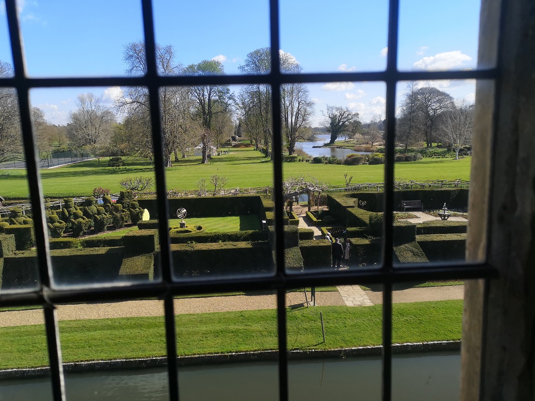  Hever Castle’s Bed and Breakfast, Hever Castle, Historical Places, Visit Kent, Easter Fun, Family Day Out, Kent Life, Anne Boleyn, Hever, Edenbridge, The Frenchie Mummy, Family-Friendly, B&B Review, Luxury Stay