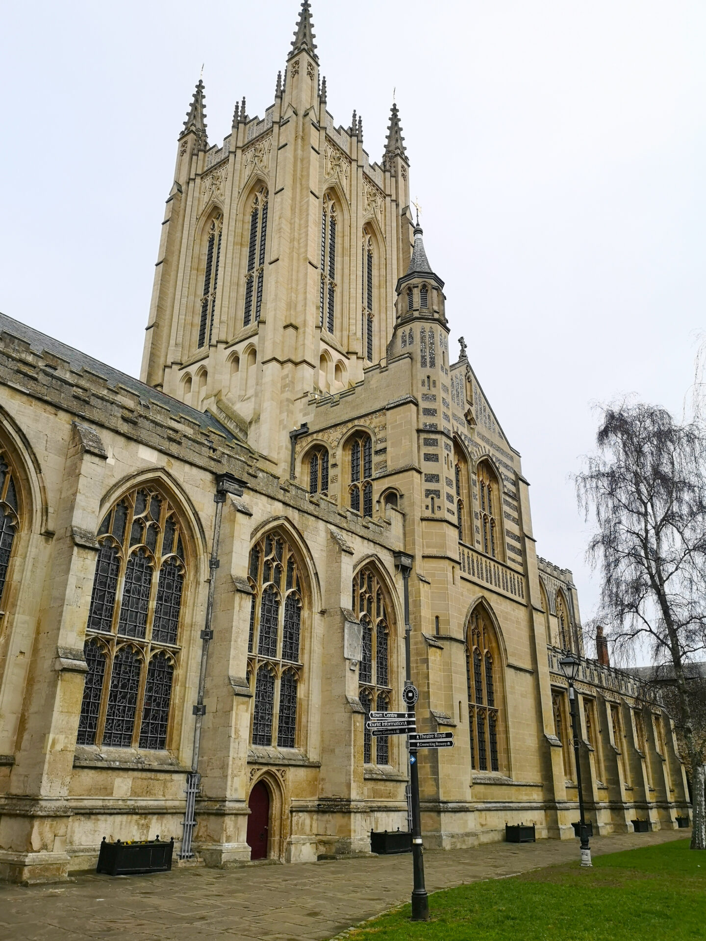 Bury St Edmunds, Visit Suffolk, Half-term, Family Fun, Visit England, East Anglia, Family Trip, Family Visit, Family-Friendly, the Frenchie Mummy, the Angel Hotel, Family Holiday, #burystedmundsandbeyond