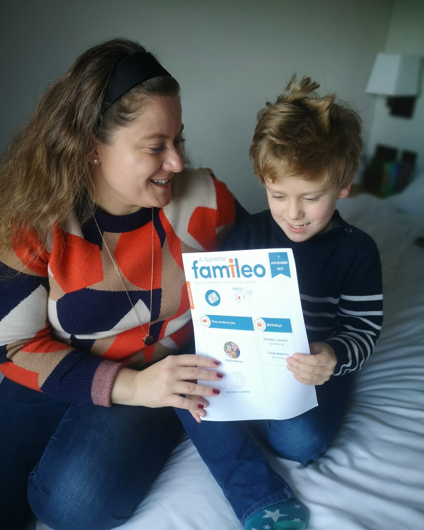 Famileo Subscription, Famileo Newspaper, Family Newspaper, Share News, Photo App, Family App, the Frenchie Mummy, Mother's Day Present, Mother's Day Giveaway, Win, Competition, Family News, Expat Life, App Review