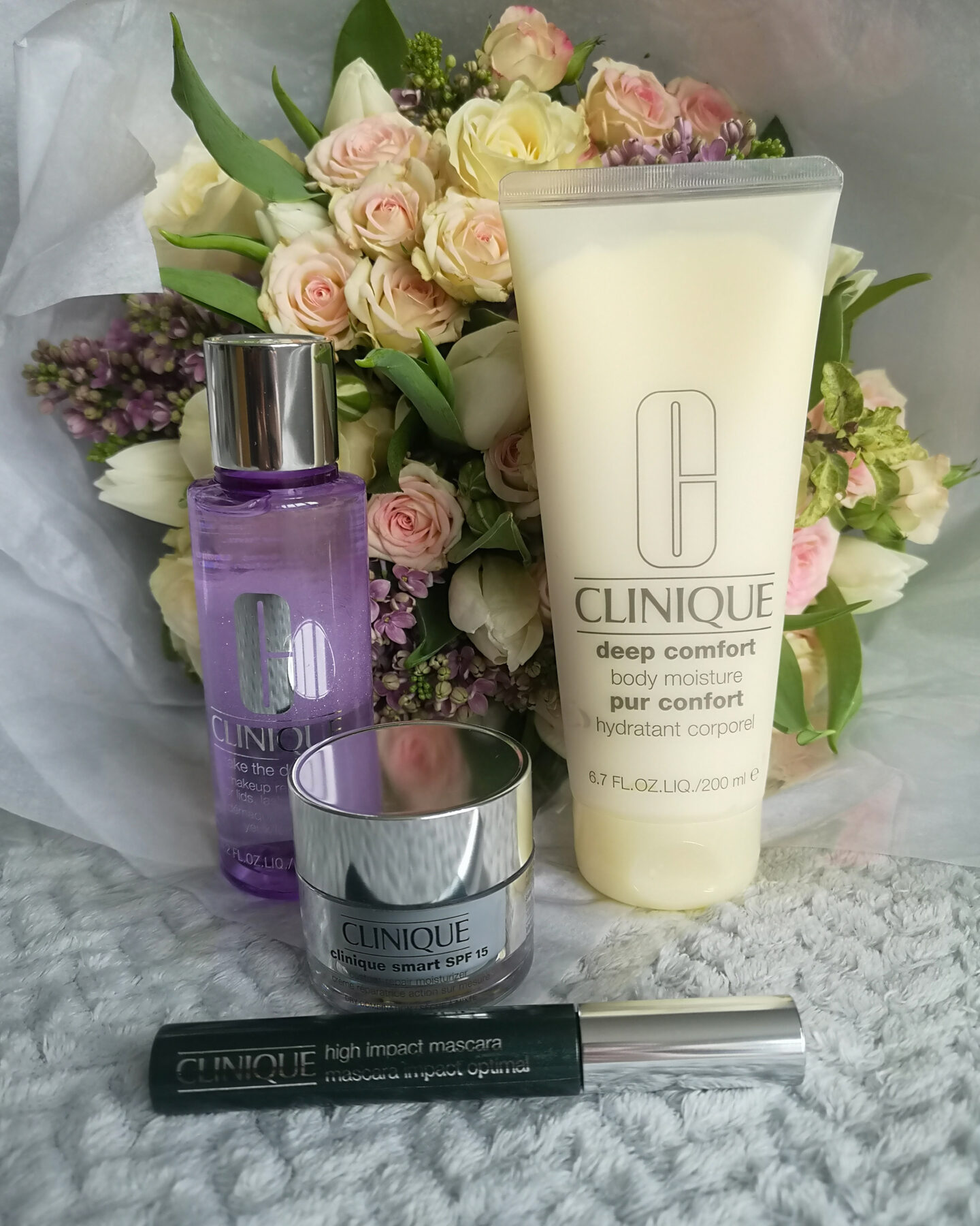 Love For All Mums With Boots, Boots, Mother's Day, Mother's Day 2023, Beauty Products, Beauty Selection, Clinique, Champneys Spa, Max Factor, Lipstick, Gift Set, Mother Figure, Pampering Time, Mother's Day Selection