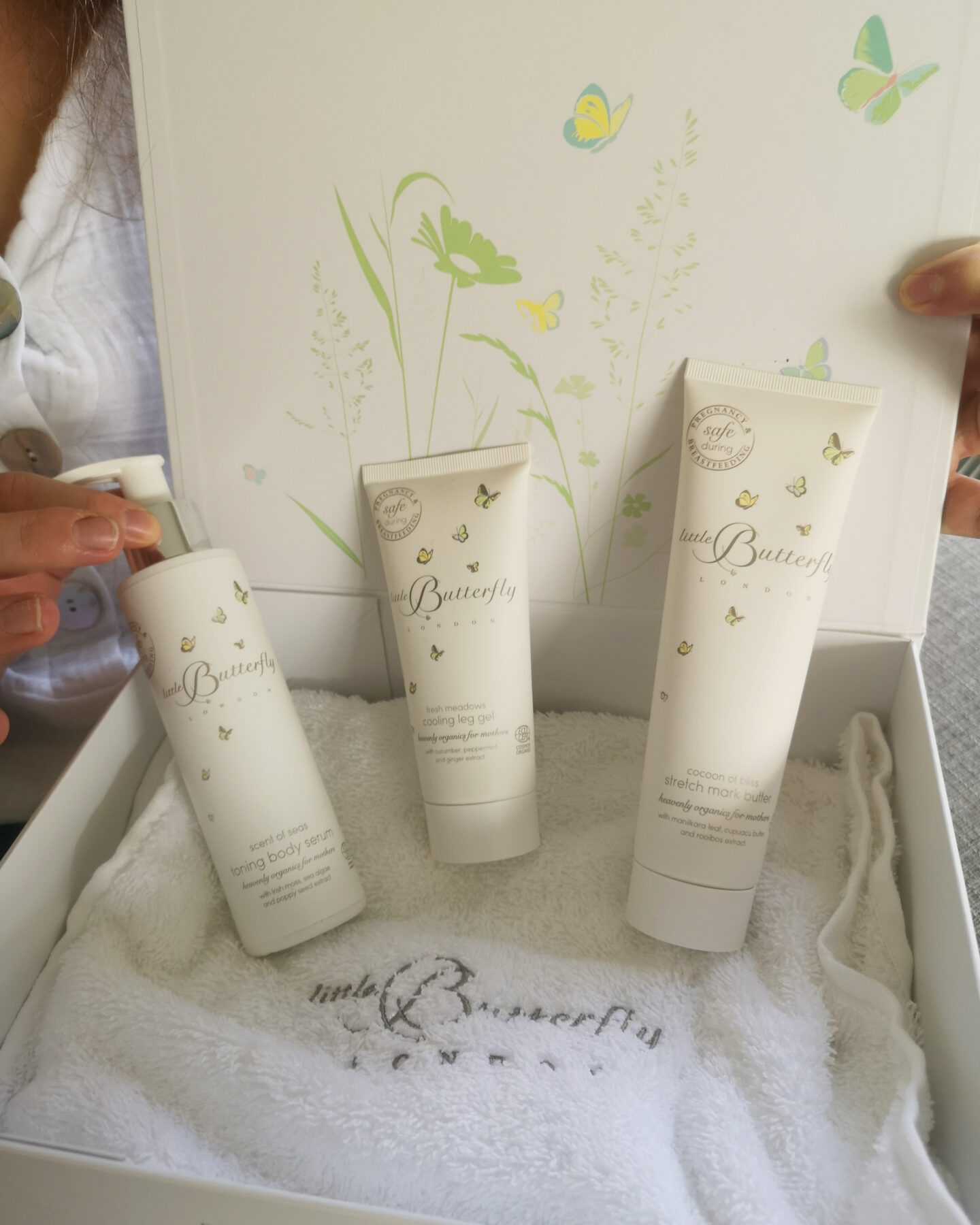 Little Butterfly Pamper Gift Box, Organic Beauty, Little Butterfly London, Luxury Beauty, Organic Skincare, Mother's Day Giveaway, Mother's Day Ideas, Mother's Day 2023, Win, competition, Organic Well-Being, Pampering, Mum Gift, Giveaway, the Frenchie Mummy