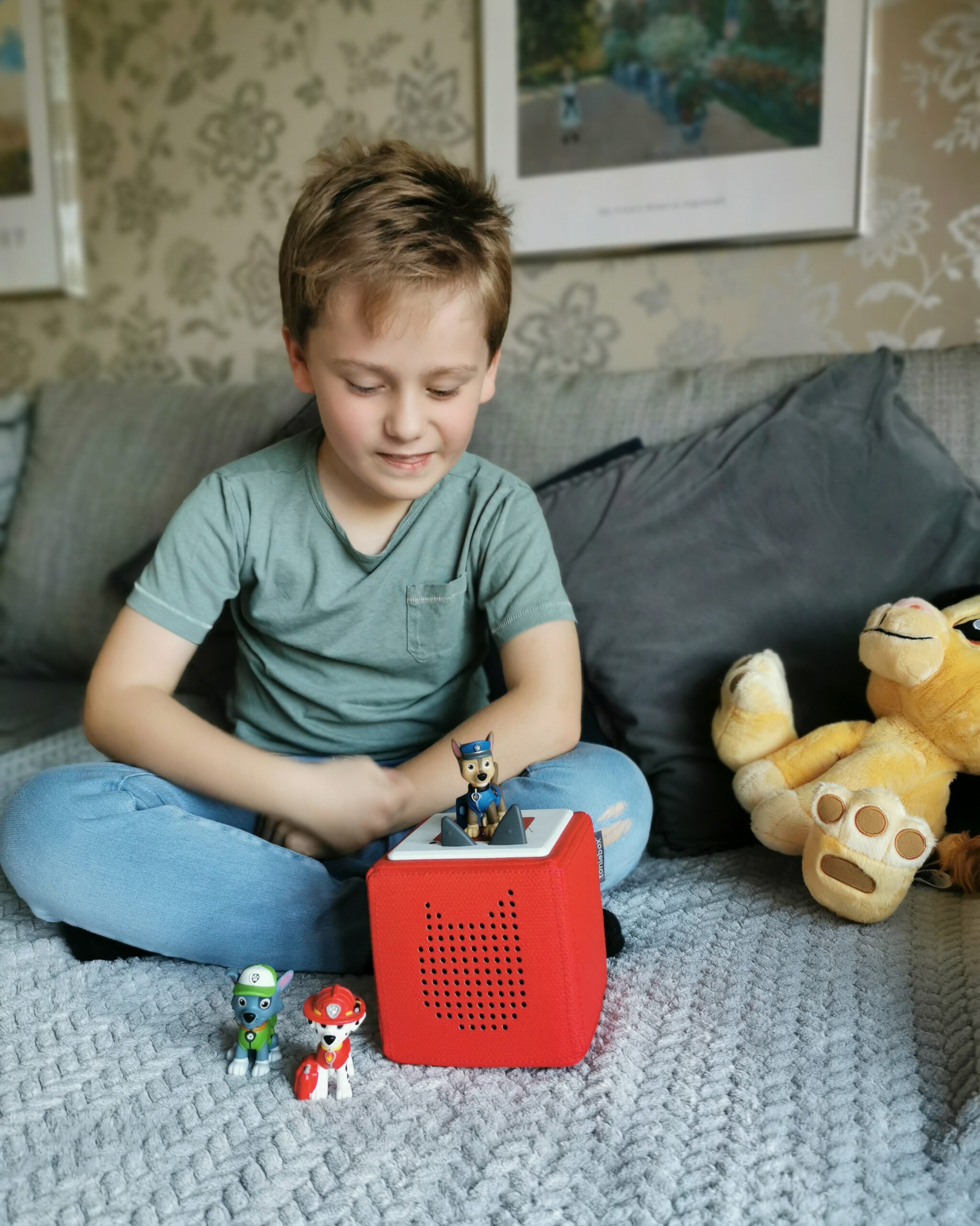 Coolest Christmas Presents for Boys, Very.co.uk, Christmas Presents, Boys Christmas Presents 2023, Toys Reviews, Christmas Toys, Christmas Shopping, the Frenchie Mummy, Christmas Wish List 2023, Toys, Screen Free Toys, Toniebox, Tonies