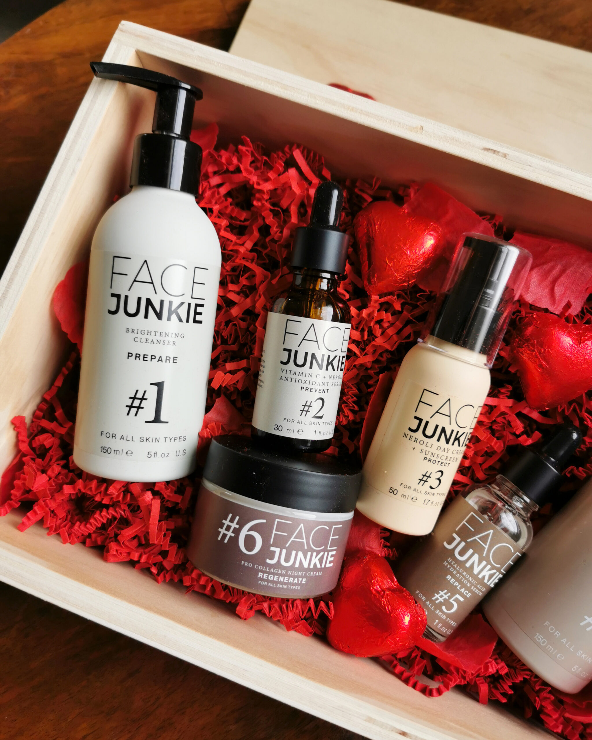 Face Junkie Skincare Hero Collection, Face Junkie, Beauty, Natural Beauty, Valentine's Day, Win, competition, skincare routine, Valentine's Day Giveaway, 