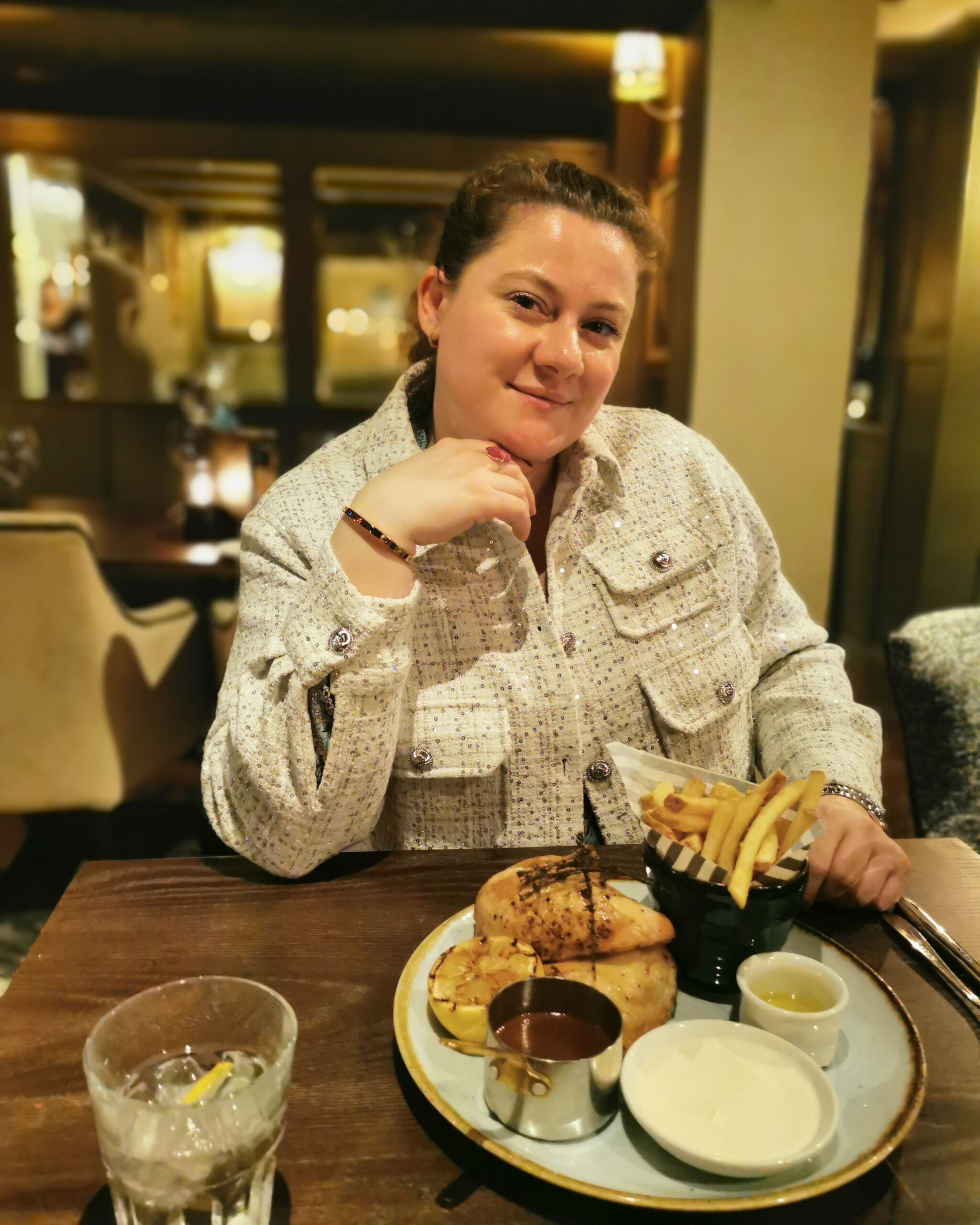 February 2024, Monthly Highlights, the Frenchie Mummy, The White Hart, Pub Dinner