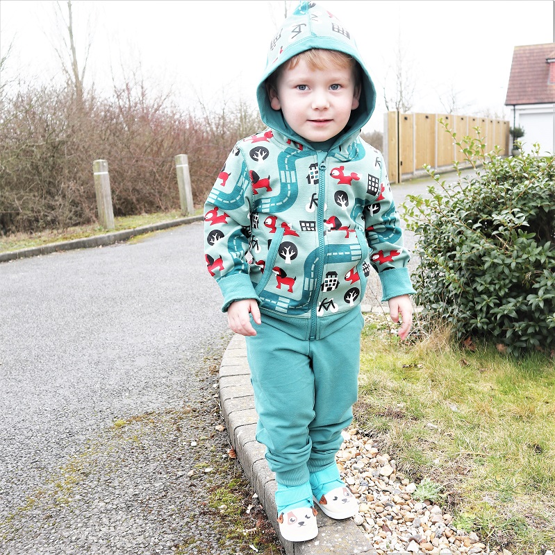 Baba Fashionista with Ikiki Shoes & Giveaway - The Frenchie Mummy