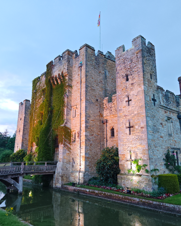 July 2025, Monthly Highlights, Socialiser, the Frenchie Mummy, monthly Reflections, British Summer, Summer 2025, Hever Castle