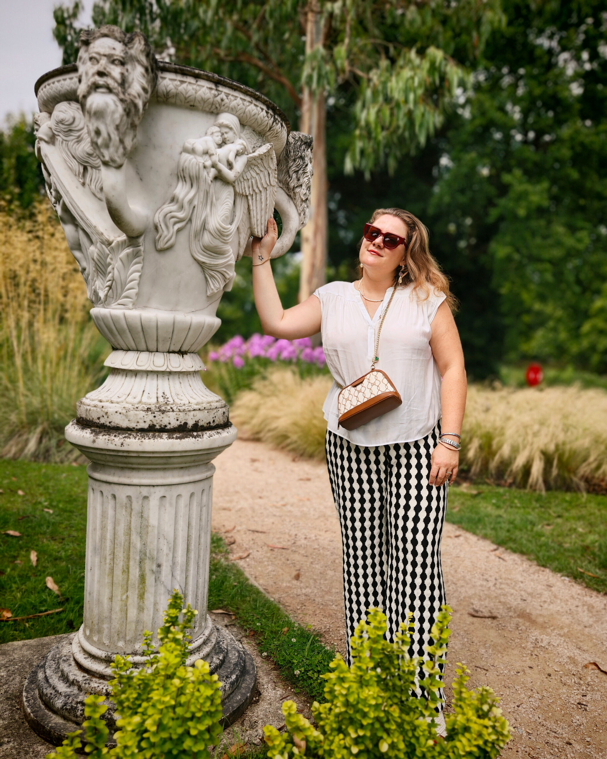 Hever Castle Bed & Breakfast, Hever Castle, Family Staycation in Kent, Edenbridge, Family-Friendly, Family Blogger, the Frenchie Mummy, Hever Castle Kent, Anne Boylen