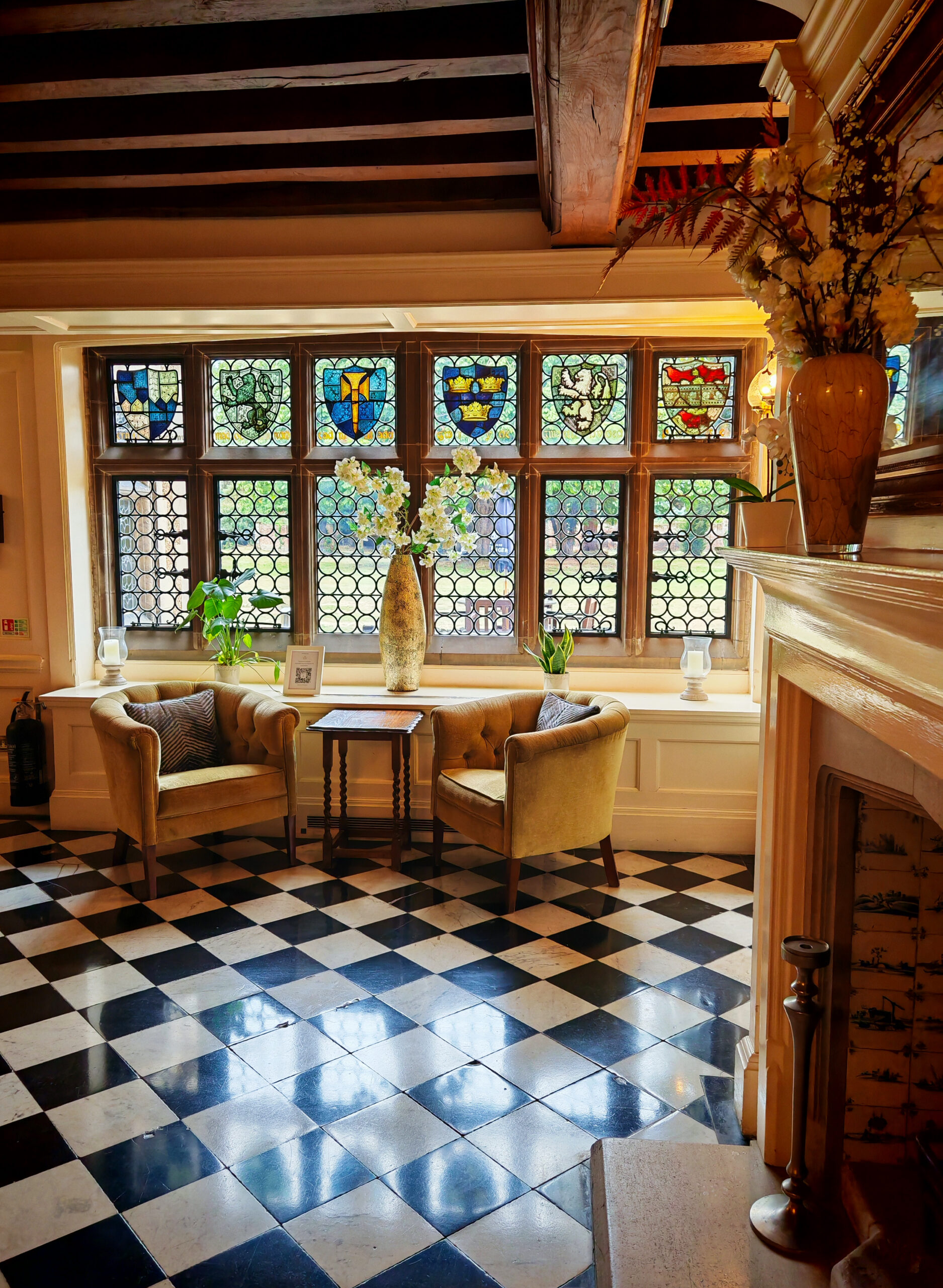 Fanhams Hall, Boutique Hotel in Hertfordshire, Family Stay, Family Travel, Hotel Review, Fanhams Hall, the Exclusive Collection, The Hertfordshire Zoo, Roar & Snore Package, the Frenchie Mummy