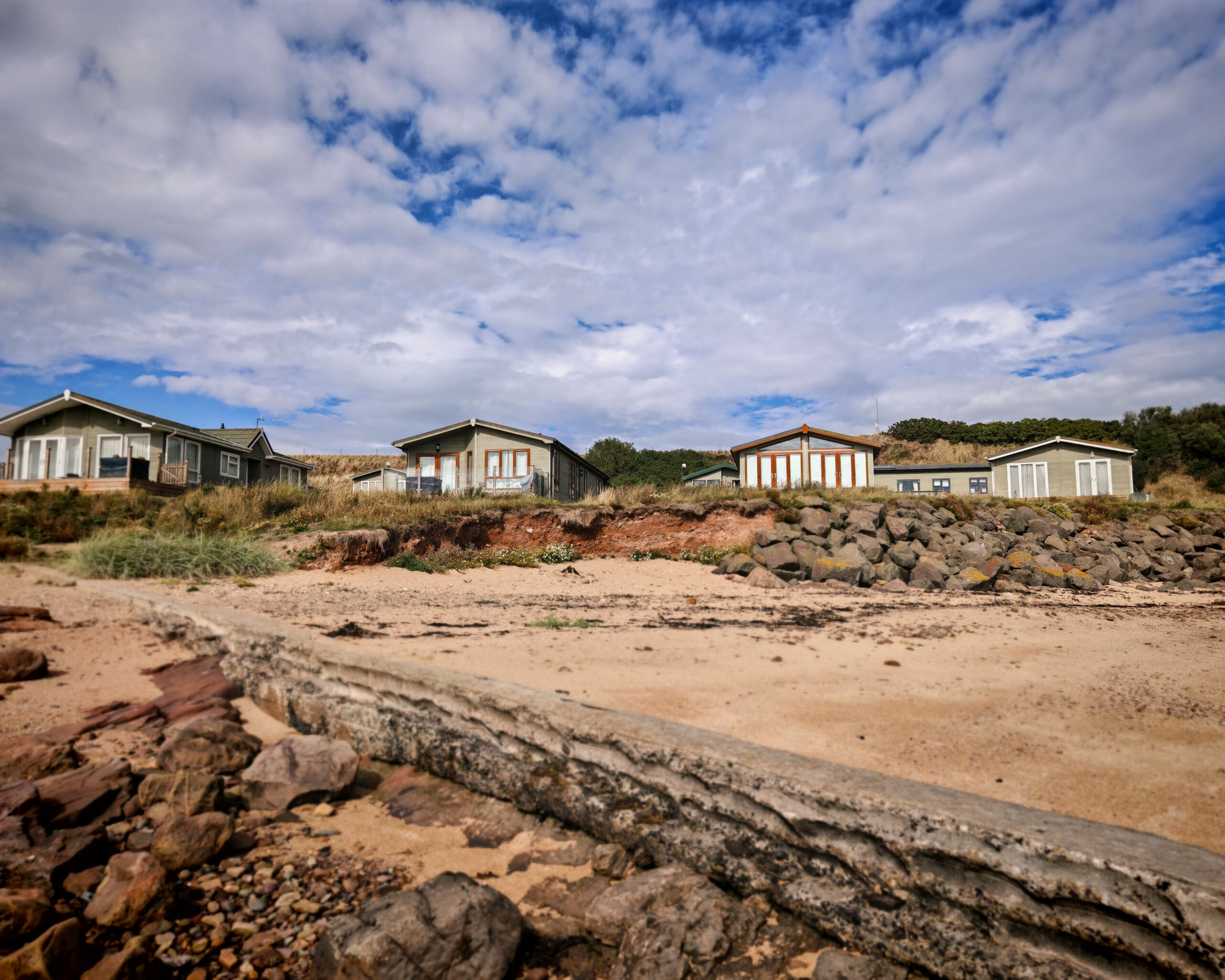 Scotland with Largo Leisure, Visit Scotland, Sauchope Links Holiday Park in Crail, Fife Coastal Path, Edinburgh, The Roseate Hotel, St Andrews, Crail, Scottish holidays, Family-friendly, the Frenchie Mummy, Luxury Holiday Park, Retreat Lodge