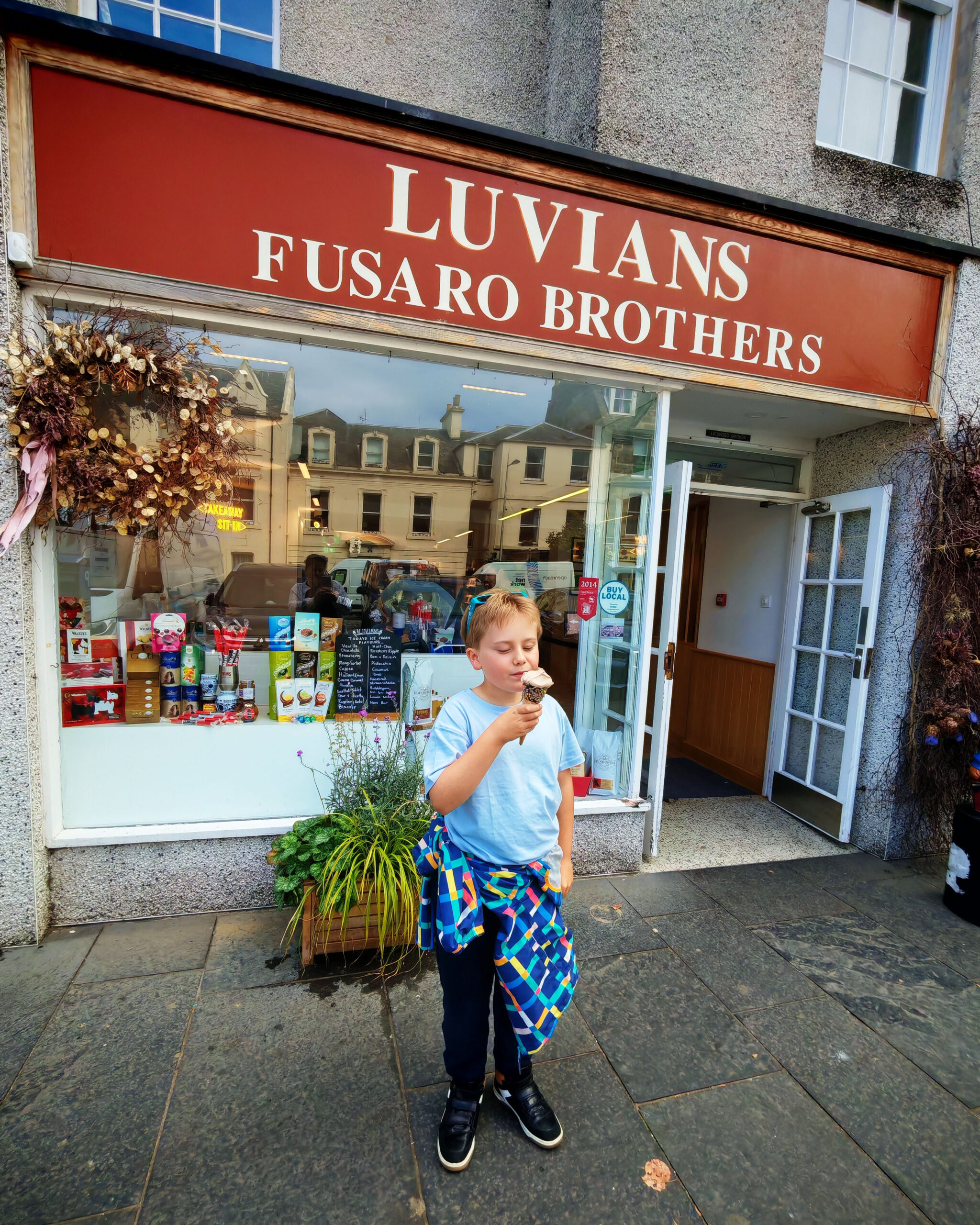 Scotland with Largo Leisure, Visit Scotland, Sauchope Links Holiday Park in Crail, Fife Coastal Path, Edinburgh, The Roseate Hotel, St Andrews, Crail, Scottish holidays, Family-friendly, the Frenchie Mummy, Luxury Holiday Park, Retreat Lodge