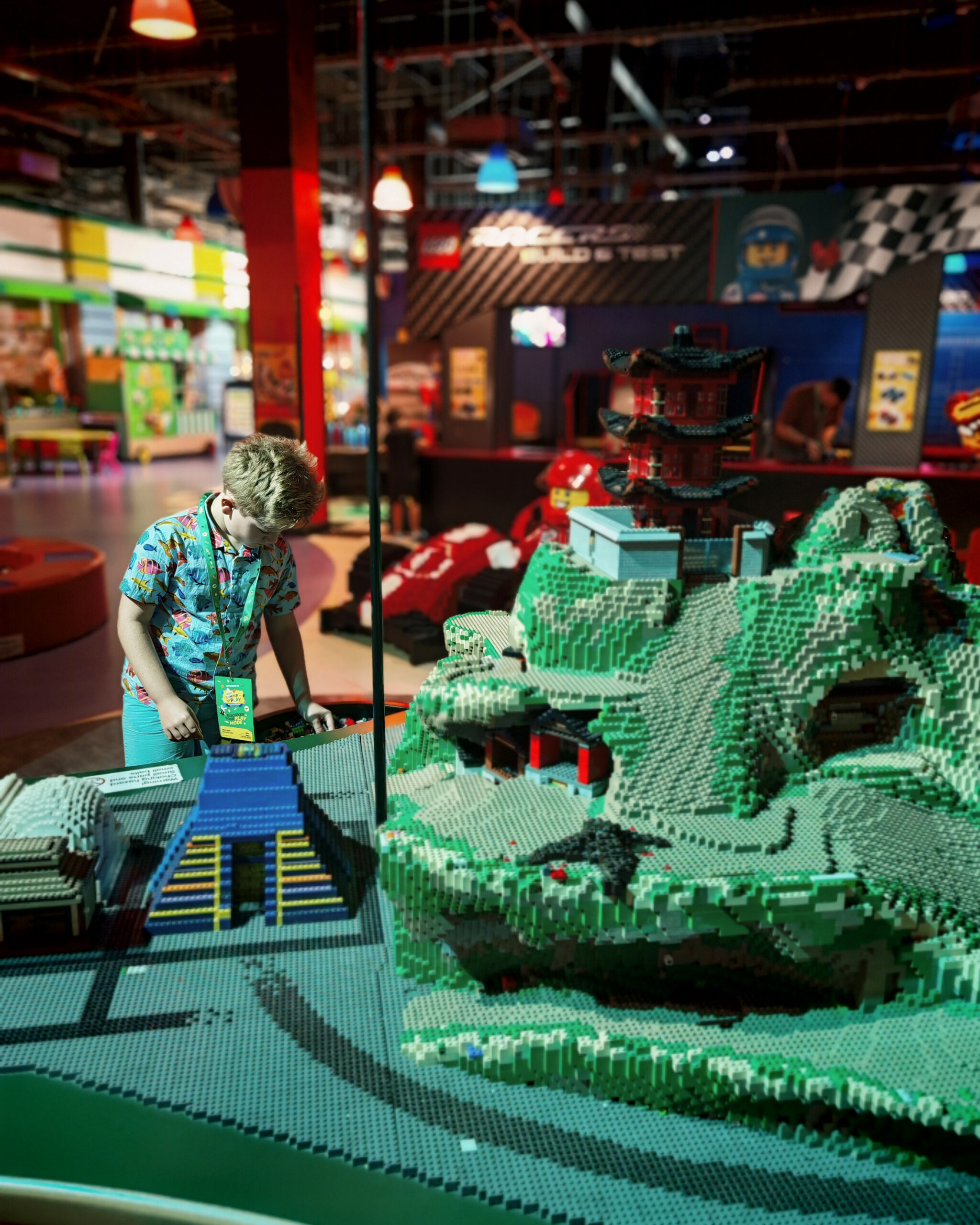 Visit Manchester, the Frenchie Mummy, Manchester With Kids, things To do in Manchester, LEGOLAND Discover Manchester Centre, LEGO fans