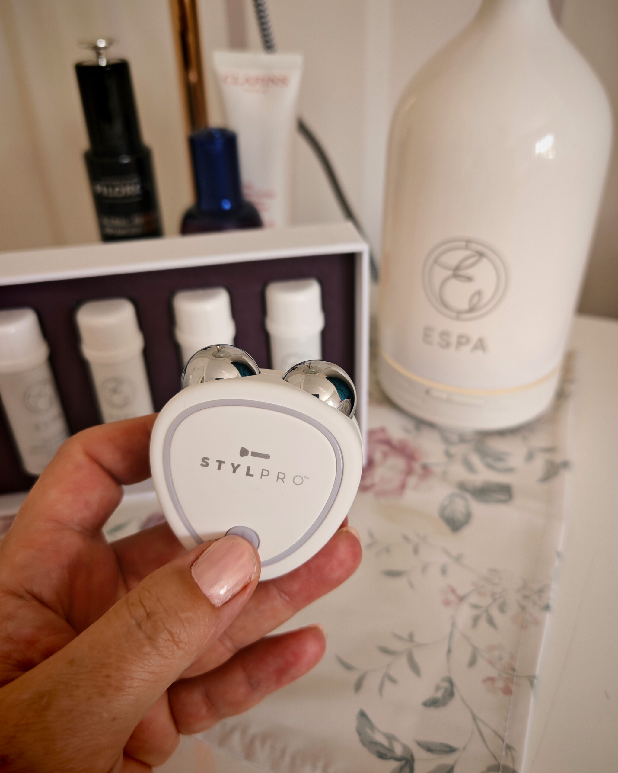 Autumn Self-Care Rituals With Very UK, Very UK, Self-Care Essentials, Autumn Reset, Self-Care Routines, Feel Good in your body, the Frenchie Mummy