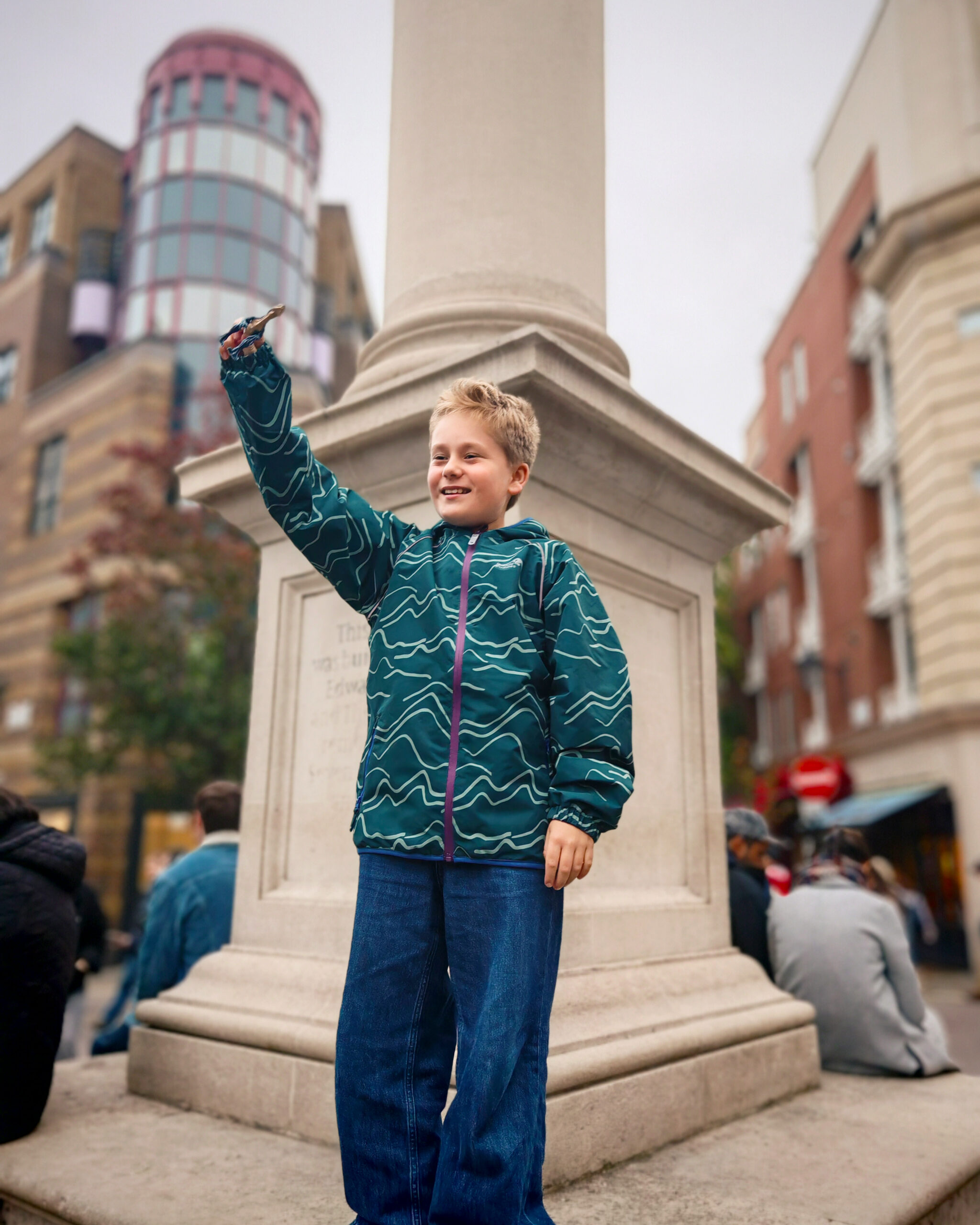 The DoubleTree by Hilton London - West End, Family-Friendly Hotel, Hotel Review, London Hotel, Travel with Kids, the Frenchie Mummy, West End London, Bloomsbury, British Museum, Covent Garden, Sixes Cricket Club The DoubleTree by Hilton London - West End, Family-Friendly Hotel, Hotel Review, London Hotel, Travel with Kids, the Frenchie Mummy, West End London, Bloomsbury, British Museum, Covent Garden, Sixes Cricket Club