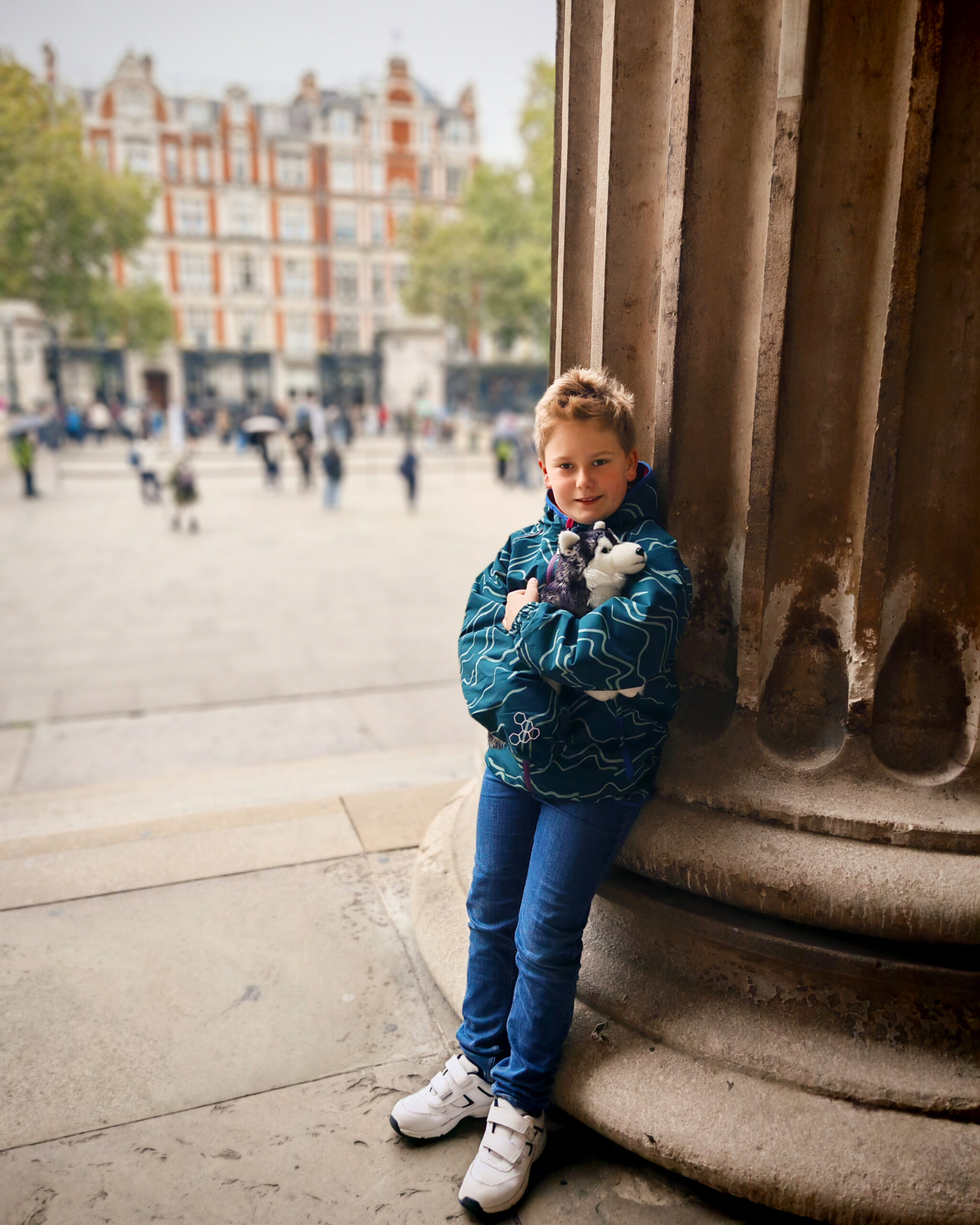 The DoubleTree by Hilton London - West End, Family-Friendly Hotel, Hotel Review, London Hotel, Travel with Kids, the Frenchie Mummy, West End London, Bloomsbury, British Museum, Covent Garden, Sixes Cricket Club The DoubleTree by Hilton London - West End, Family-Friendly Hotel, Hotel Review, London Hotel, Travel with Kids, the Frenchie Mummy, West End London, Bloomsbury, British Museum, Covent Garden, Sixes Cricket Club