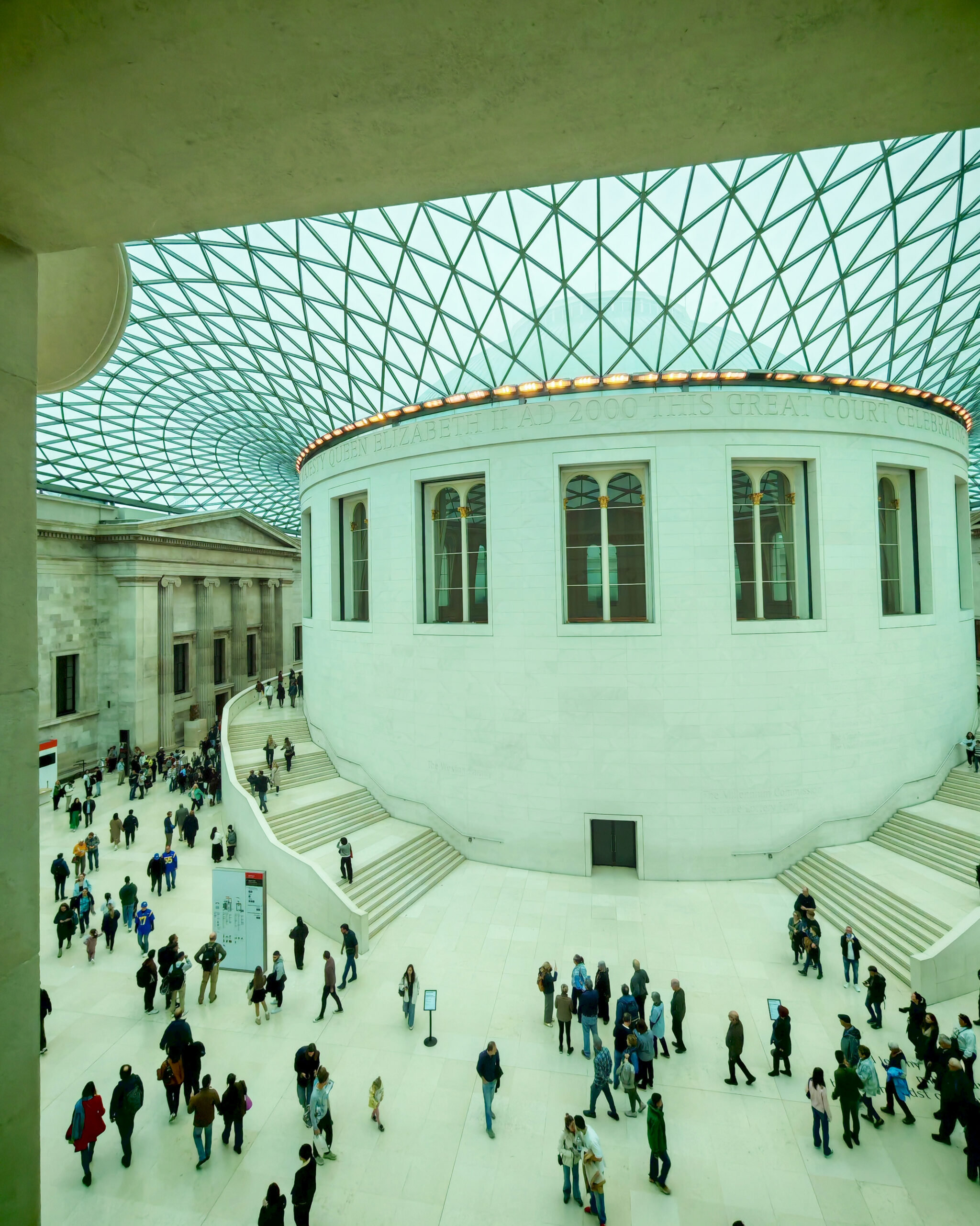 The DoubleTree by Hilton London - West End, Family-Friendly Hotel, Hotel Review, London Hotel, Travel with Kids, the Frenchie Mummy, West End London, Bloomsbury, British Museum, Covent Garden, Sixes Cricket Club The DoubleTree by Hilton London - West End, Family-Friendly Hotel, Hotel Review, London Hotel, Travel with Kids, the Frenchie Mummy, West End London, Bloomsbury, British Museum, Covent Garden, Sixes Cricket Club