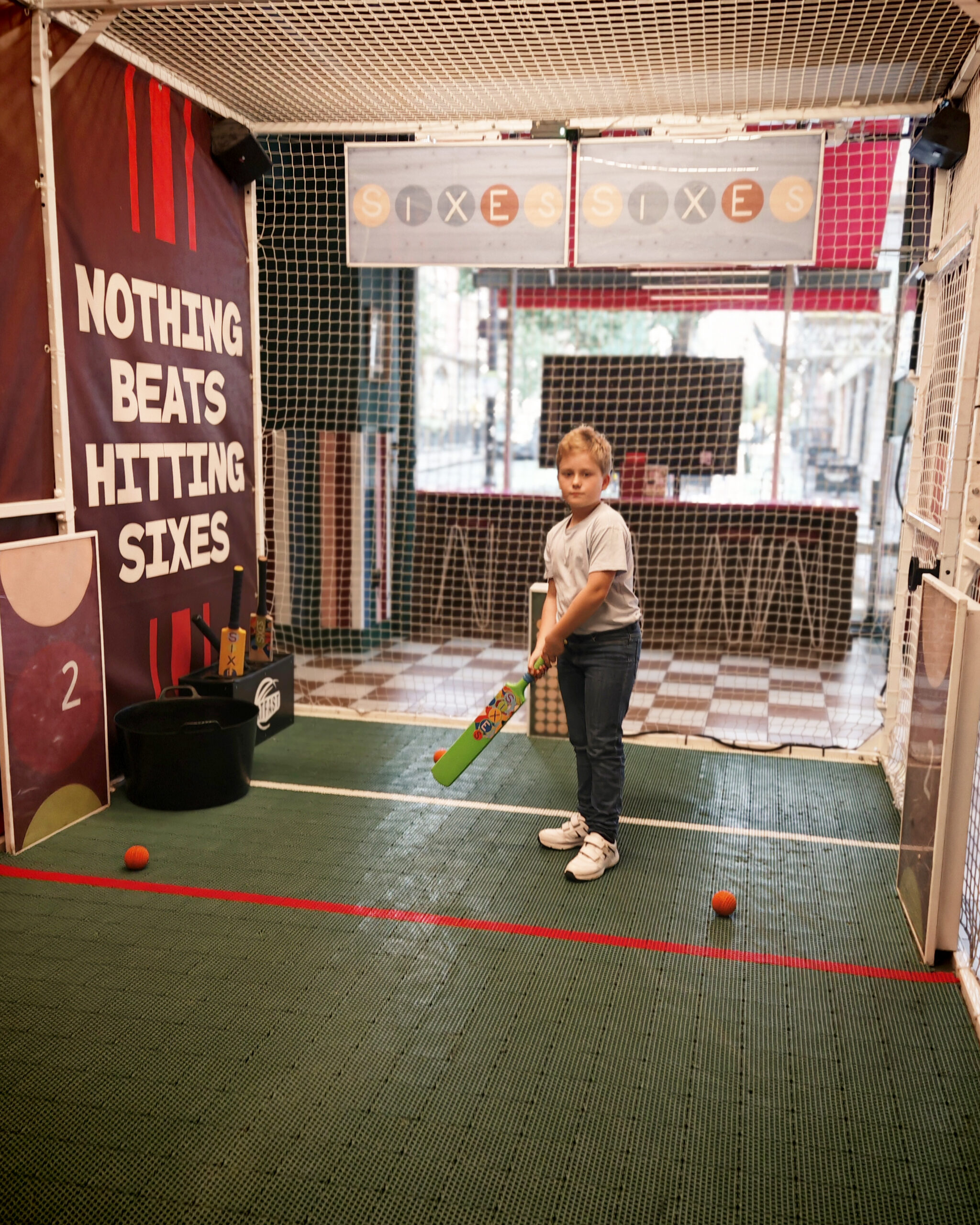 The DoubleTree by Hilton London - West End, Family-Friendly Hotel, Hotel Review, London Hotel, Travel with Kids, the Frenchie Mummy, West End London, Bloomsbury, British Museum, Covent Garden, Sixes Cricket Club The DoubleTree by Hilton London - West End, Family-Friendly Hotel, Hotel Review, London Hotel, Travel with Kids, the Frenchie Mummy, West End London, Bloomsbury, British Museum, Covent Garden, Sixes Cricket Club