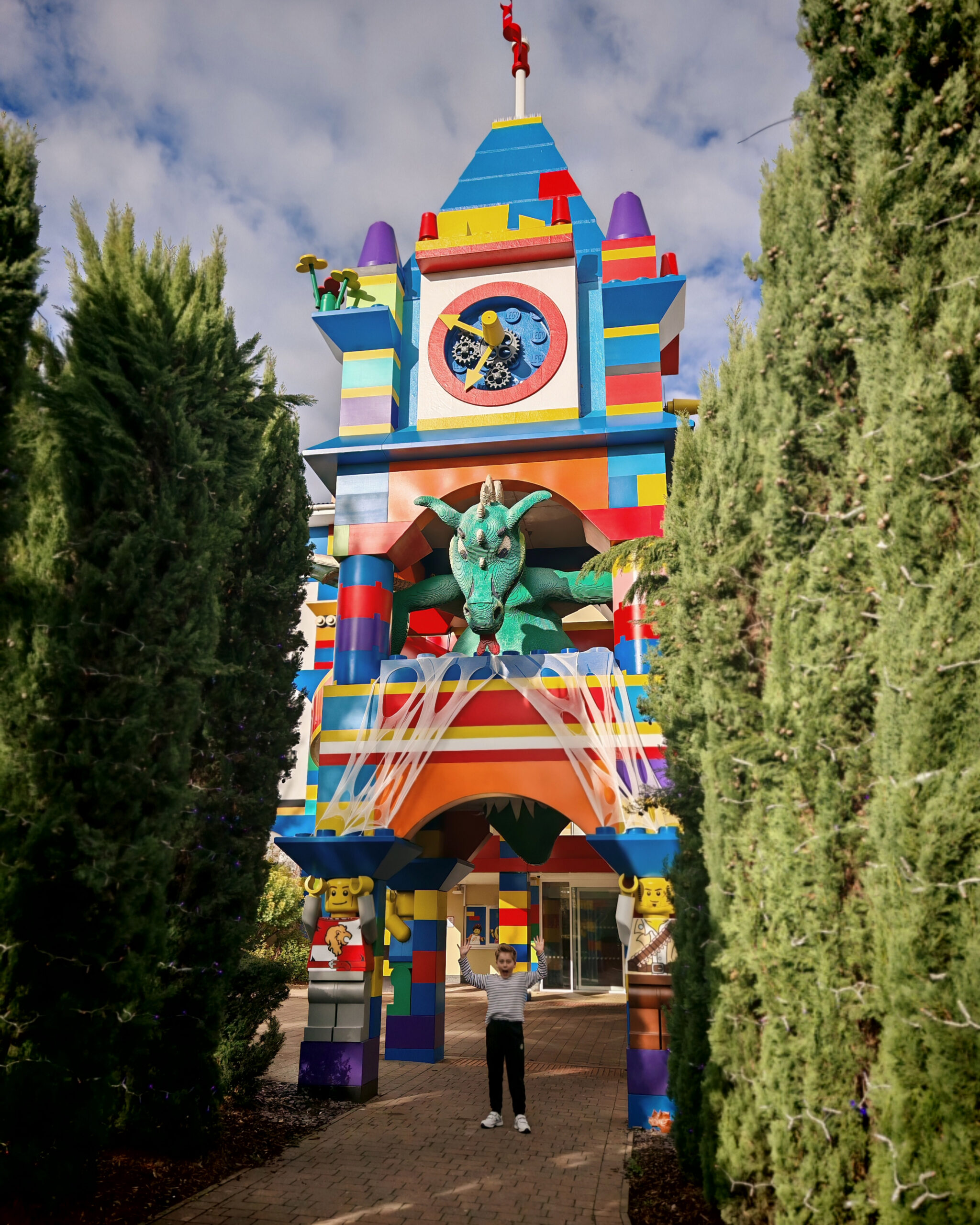 Overnight Stay at LEGOLAND Windsor, LEGOLAND Windsor Castle Hotel, LEGOLAND Windsor Resort, Honest Review, Family-Friendly, LEGOLAND Short Break, Review, the Frenchie Mummy, Windsor, Theme Park