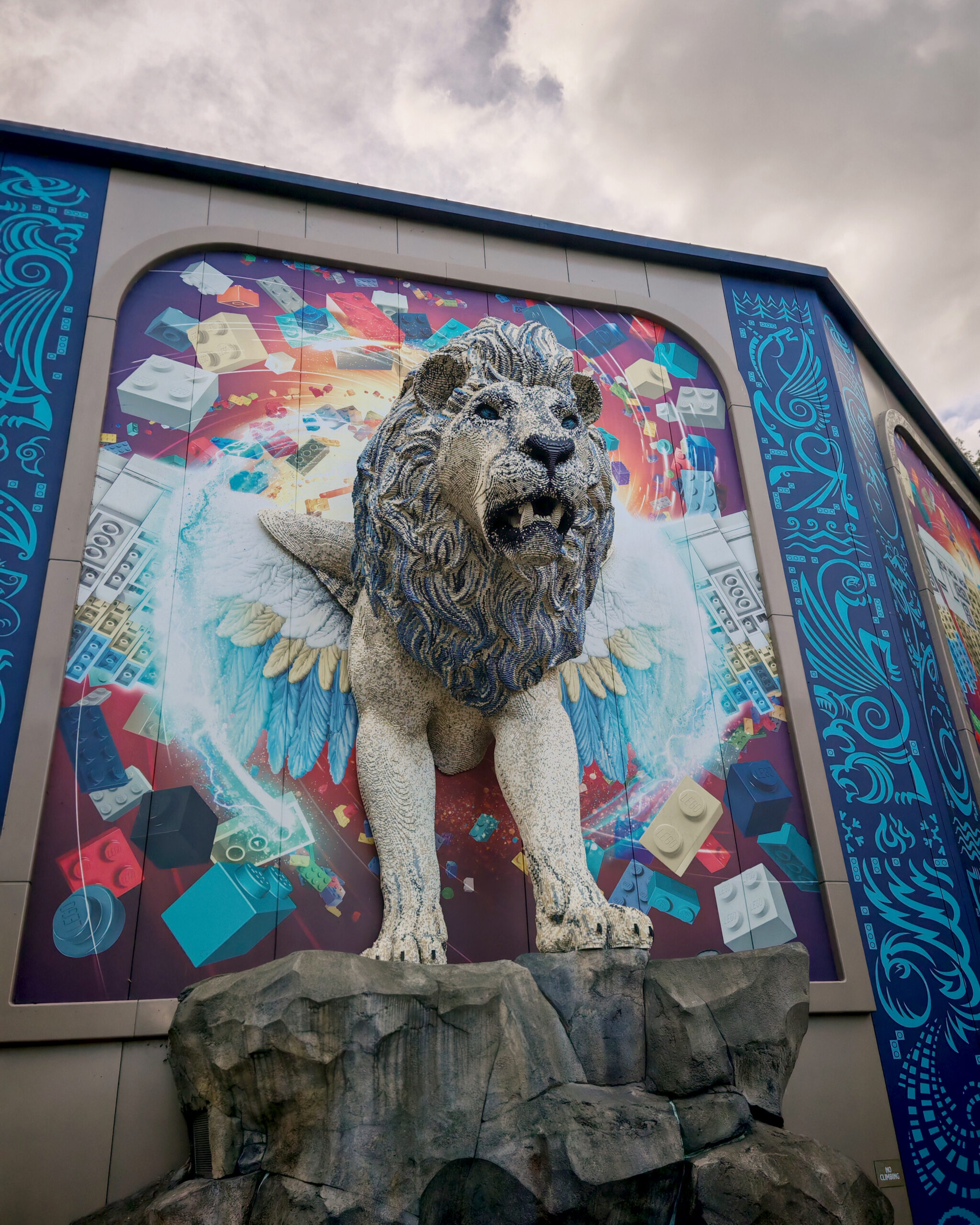 Overnight Stay at LEGOLAND Windsor, LEGOLAND Windsor Castle Hotel, LEGOLAND Windsor Resort, Honest Review, Family-Friendly, LEGOLAND Short Break, Review, the Frenchie Mummy, Windsor, Theme Park