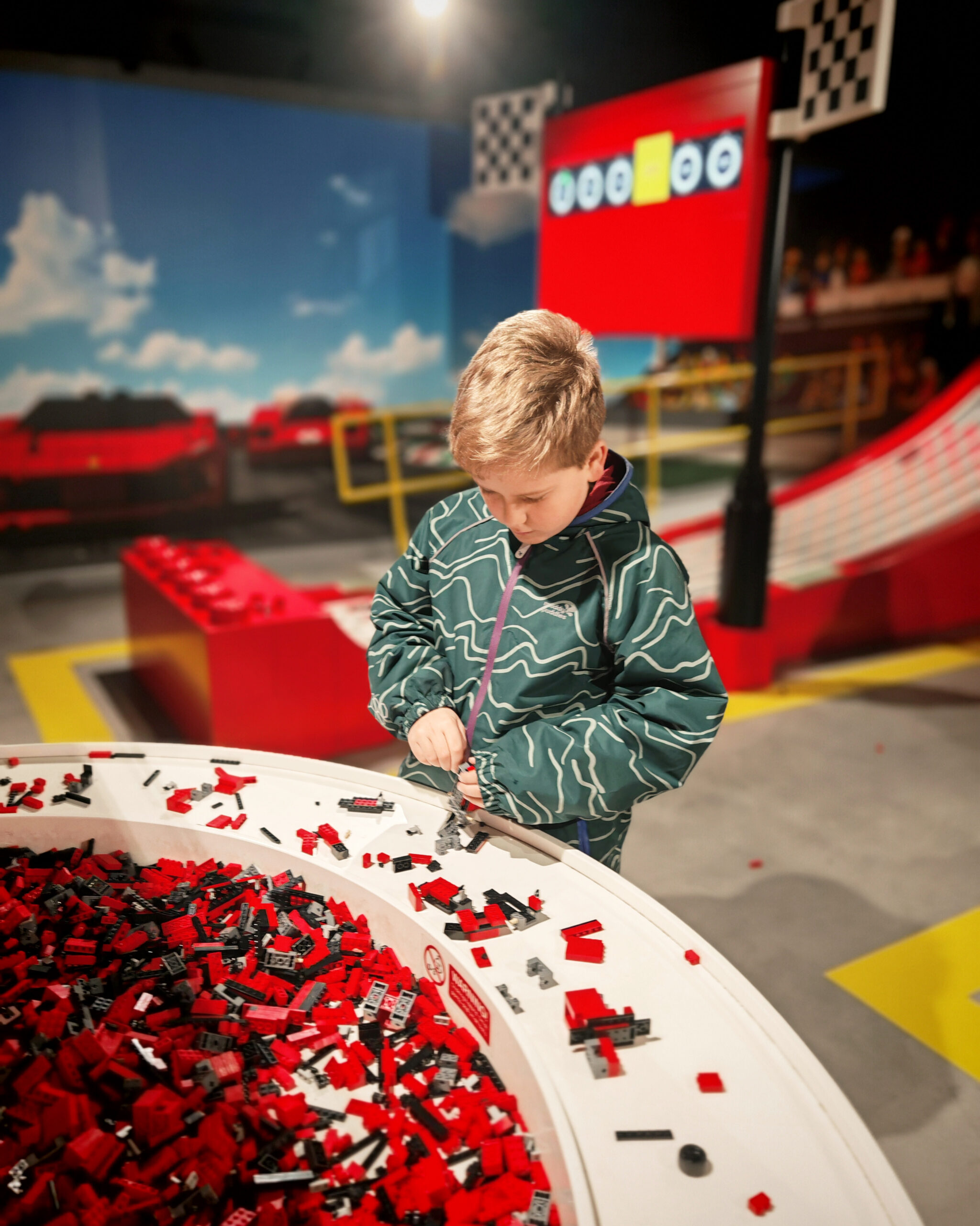 Overnight Stay at LEGOLAND Windsor, LEGOLAND Windsor Castle Hotel, LEGOLAND Windsor Resort, Honest Review, Family-Friendly, LEGOLAND Short Break, Review, the Frenchie Mummy, Windsor, Theme Park