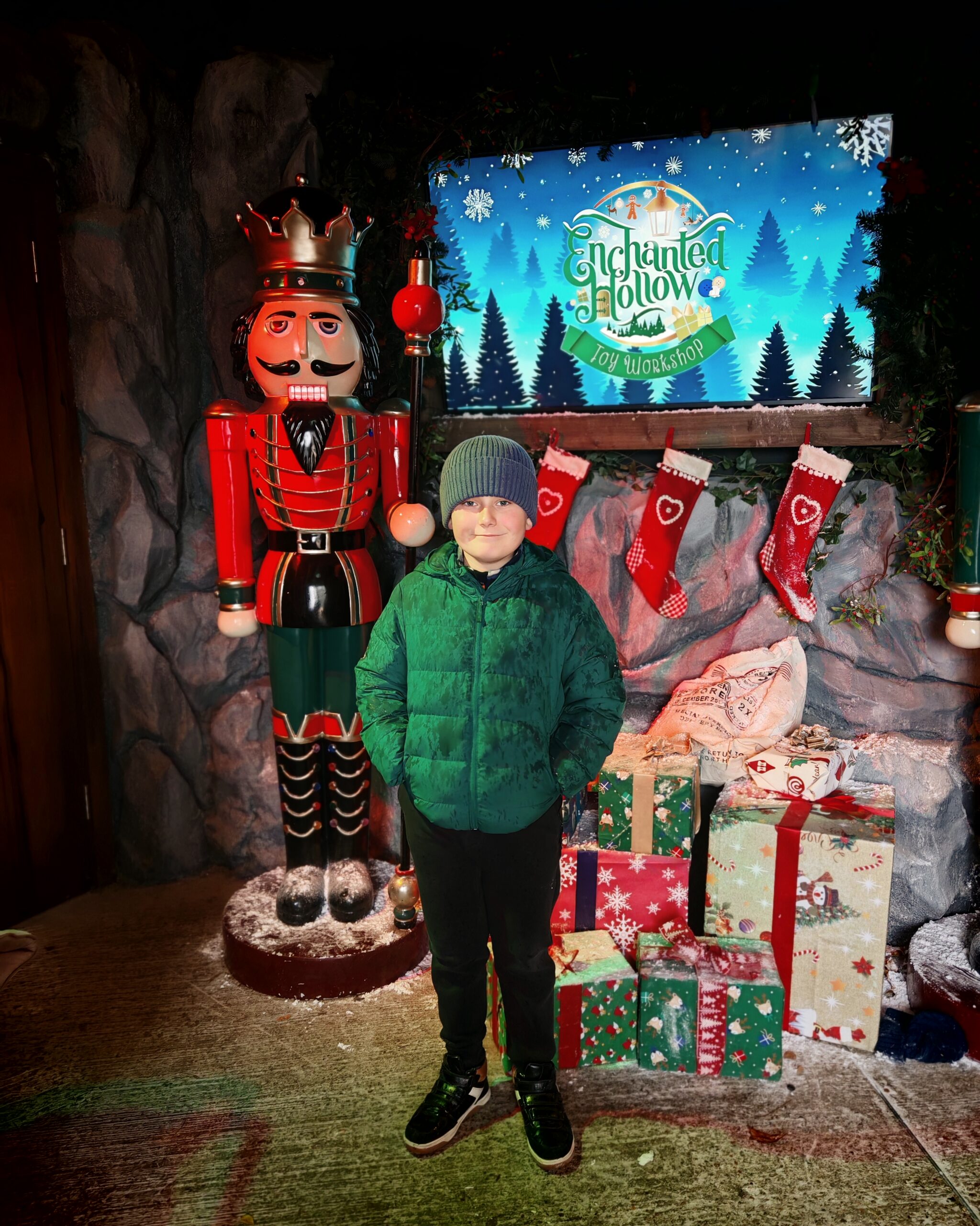 Chessington World of Adventures Resort at Christmas, Chessington World of Adventures Resort, Theme Park, Chessington's Winter's Trail, Christmas Trail in the UK, Christmas Fun, Christmas Events in The UK, the Frenchie Mummy, Family-Friendly, Chessington Safari Hotel, Theme Park Review