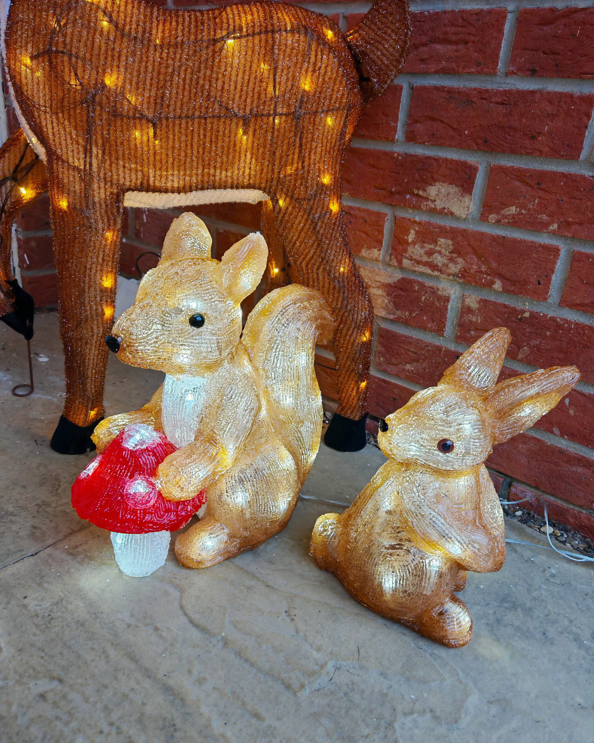 Christmas Magic with Lights4fun, Lights4Fun Christmas Range, Lights4fun, Christmas Outdoors Decorations, Christmas Figures, Christmas Characters, Christmas Outdoors Lights, Christmas Lights, the Frenchie Mummy, Winter Wonderland at Home Christmas Magic with Lights4fun, Lights4Fun Christmas Range, Lights4fun, Christmas Outdoors Decorations, Christmas Figures, Christmas Characters, Christmas Outdoors Lights, Christmas Lights, the Frenchie Mummy, Winter Wonderland at Home
