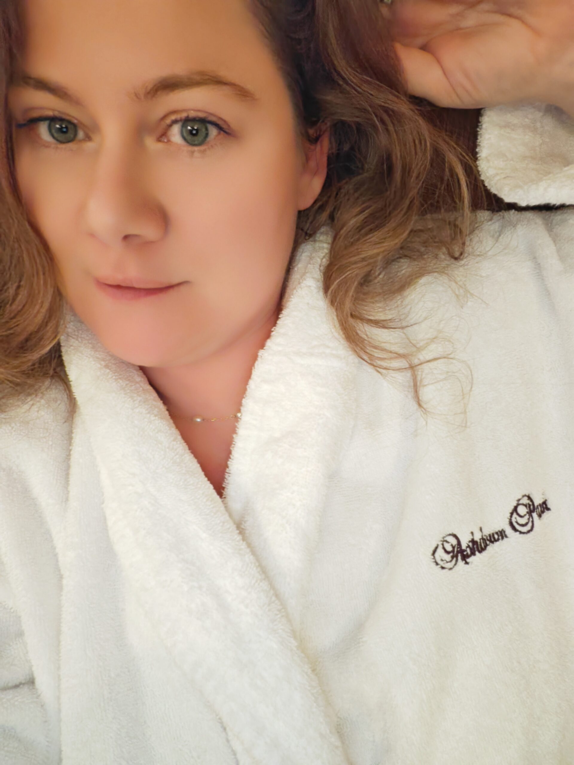 Effortless Hair Styles for Mums, Ultimate Quick Hair Care Routine for Mums, hair care routine for busy mums, Tymo Hair Styling Tools, Hair Styling Tips, Hair Styling Tools, Hair Styling made easy, the Frenchie Mummy