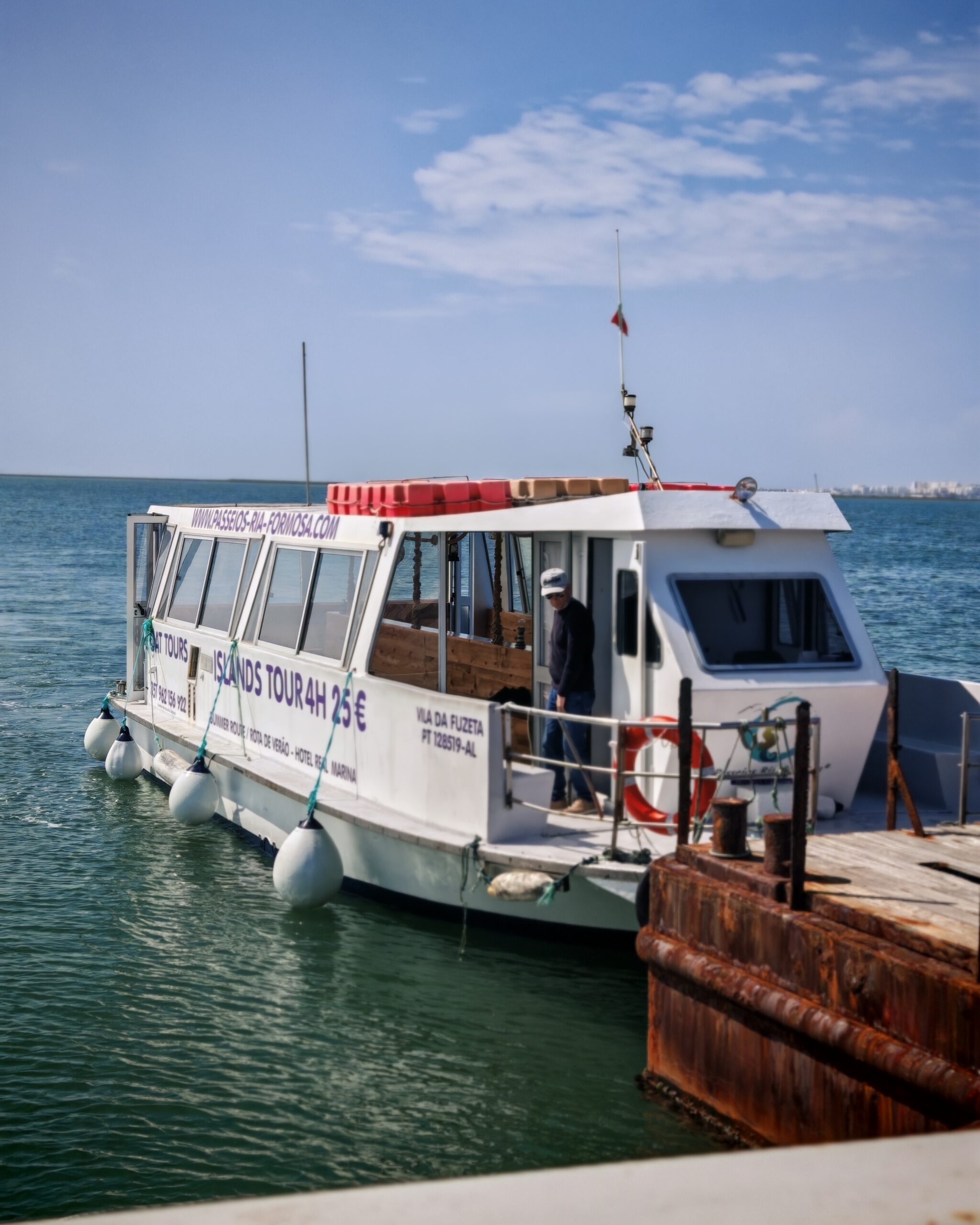 Cool Things To Do in the Algarve With Kids, Algarve Family-Friendly Guide, Quirky things to do in Algarve, Jet2holidays, Jet2, Jet2 Indulgent Escapes, Visit Portugal, Visit Algarve, Family-friendly Guide, Travel with Kids, Family Travel Blog, Family Travel Blogger, the Frenchie Mummy, Visit Loulé, Loulé Portugal, Boat tour, Olhão